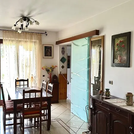 P037- Porto Recanati, Comodo Trilocale Con Aria Condizionata *